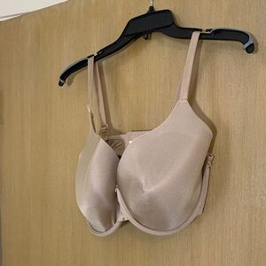 🩷🩷🩷2 BRAS SIZE 42DD FOR ONE LOW PRICE